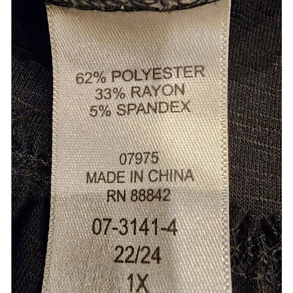 NEW Women's Black Tiered Ruffle Tunic Top 1X By Roaman's - Picture 4 of 15